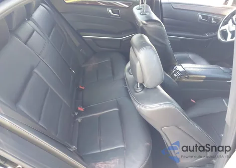 2014 Mercedes-Benz E 350 4Matic z USA, uszkodzony, nr VIN WDDHF8JB8EA810421